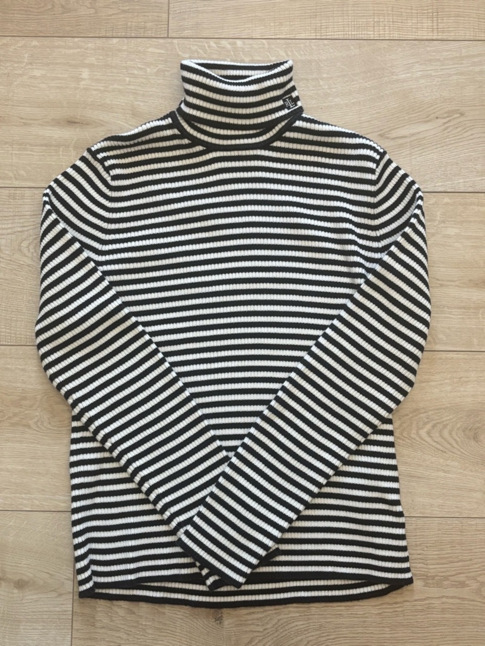 Ralph Lauren Preppy Black & White Striped Chunky Knit Turtleneck Sweater Ribbed - Picture 8 of 10